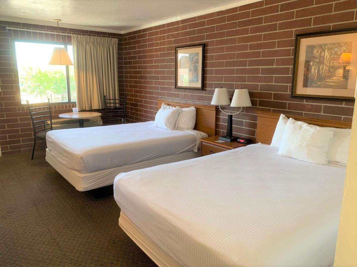 Oquirrh Mountain Inn Tooele Eksteriør bilde